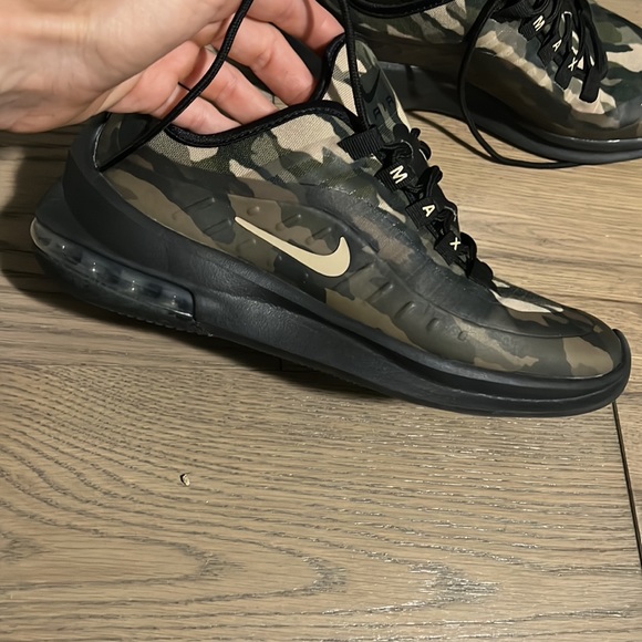 Nike Air Max Axis - Camo - Picture 2 of 5
